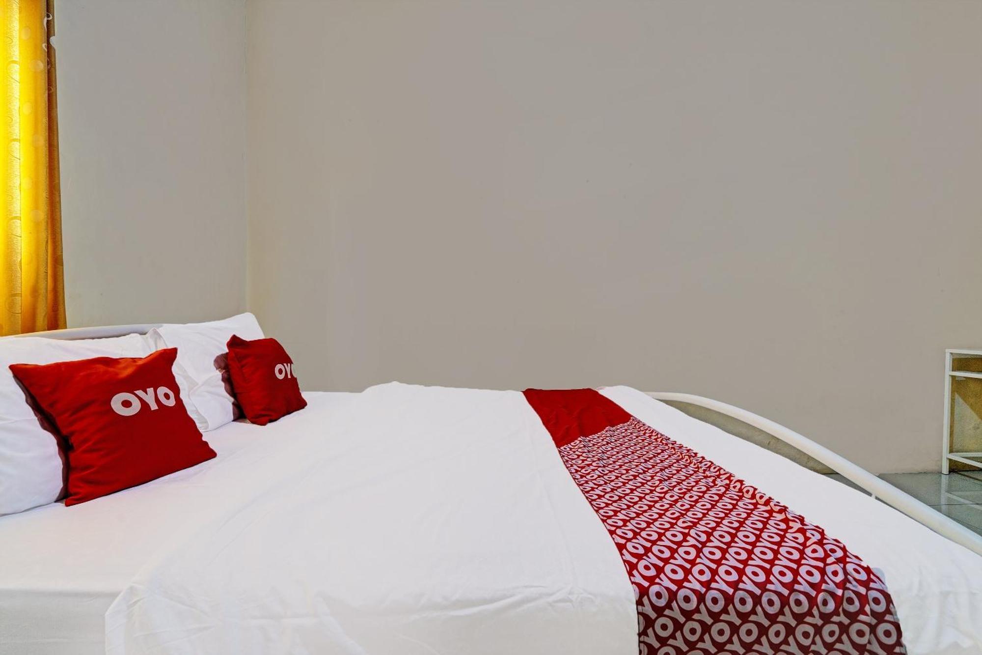 Oyo 91955 Pondokan Cempaka Cirebon Ngoại thất bức ảnh