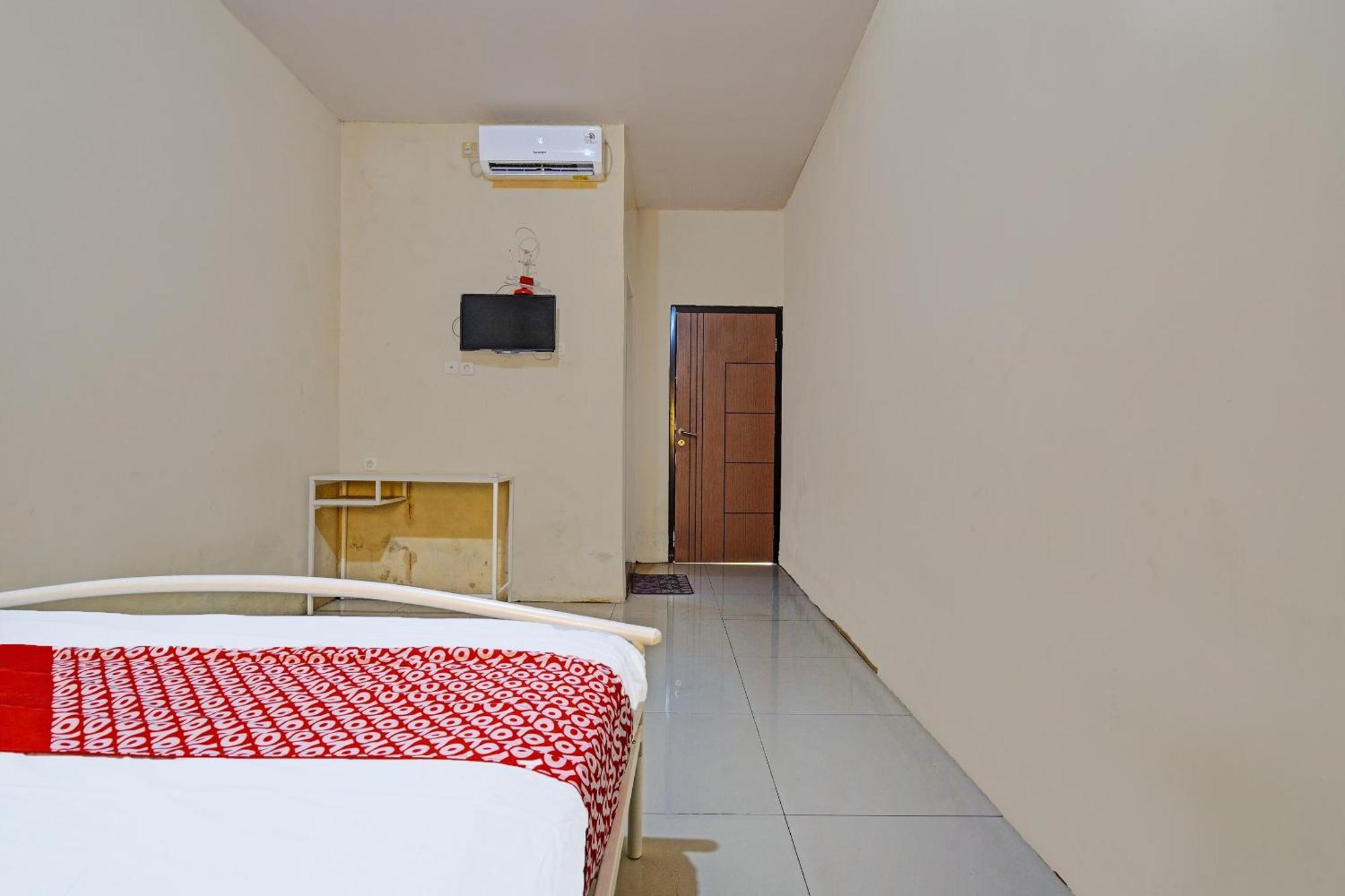 Oyo 91955 Pondokan Cempaka Cirebon Ngoại thất bức ảnh