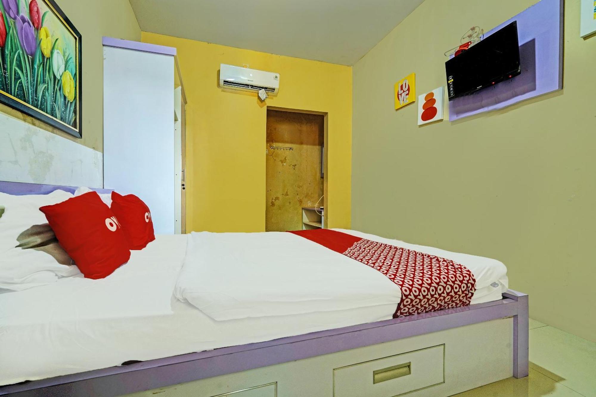 Oyo 91955 Pondokan Cempaka Cirebon Ngoại thất bức ảnh
